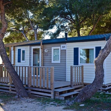 Martigues, Camping De L'Arquet **** Екстериор снимка